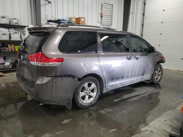 2011 Toyota Sienna