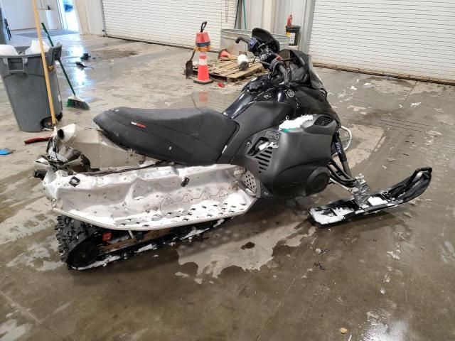 2009 Yamaha Snowmobile