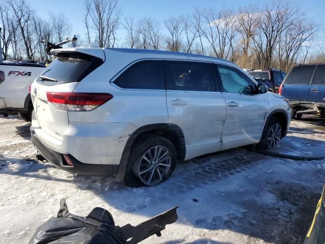 2018 Toyota Highlander SE