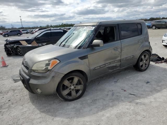 2010 KIA Soul +