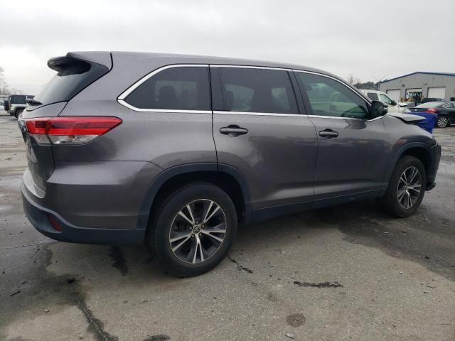 2019 Toyota Highlander LE