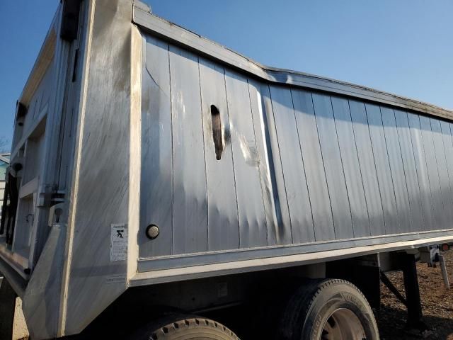 2006 East Manufacturing END Dump Trailer