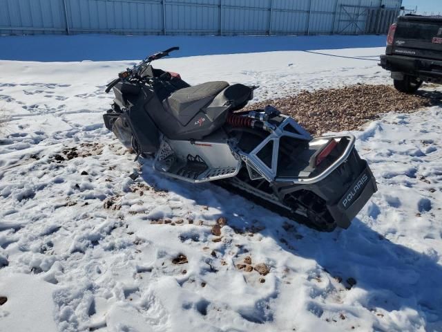 2015 Polaris Snowmobile