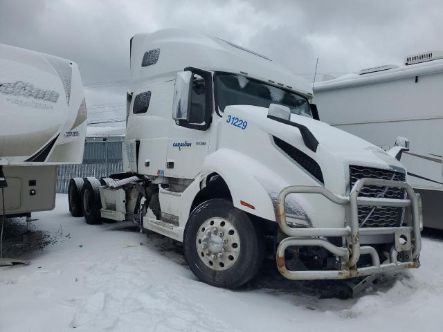 2020 Volvo VN VNL