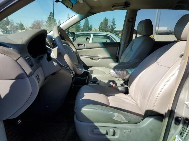 2008 Toyota Sienna CE