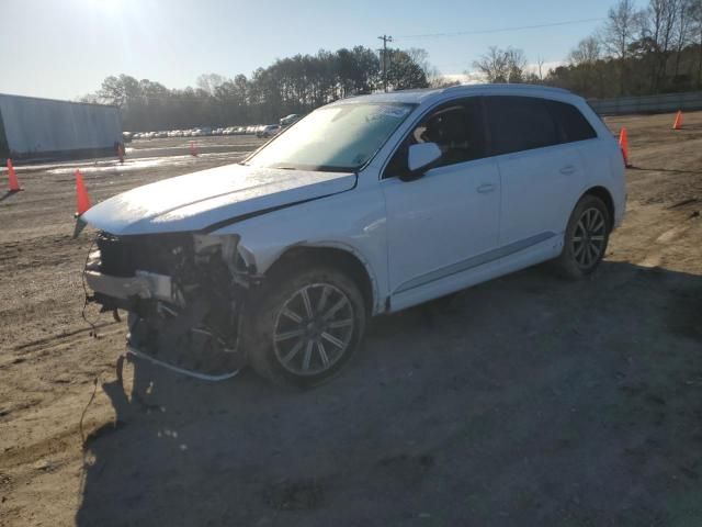 2017 Audi Q7 Premium Plus