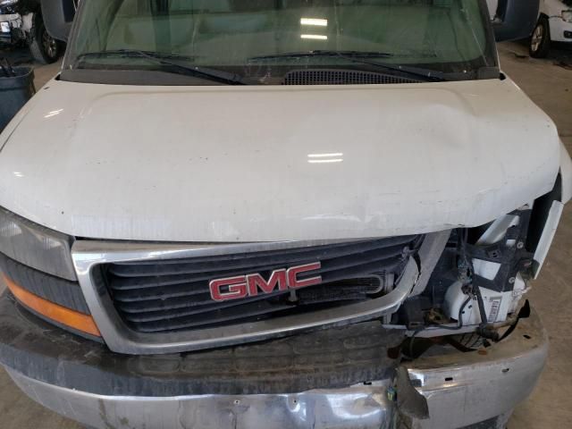 2017 GMC Savana G2500
