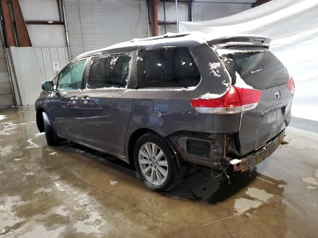 2012 Toyota Sienna XLE