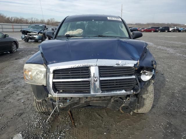 2007 Dodge Dakota Quad SLT