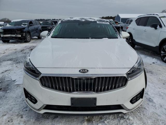 2017 KIA Cadenza Limited