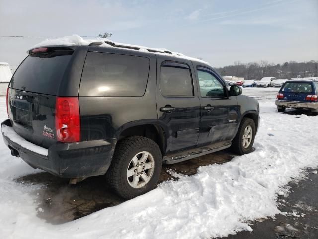 2011 GMC Yukon SLE