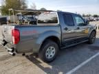 2005 Nissan Frontier Crew Cab LE