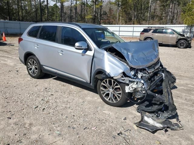 2016 Mitsubishi Outlander SE