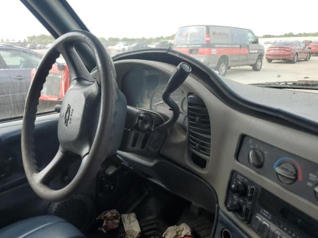 2001 Chevrolet Astro