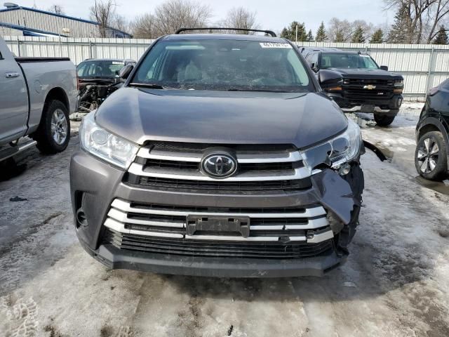 2019 Toyota Highlander LE