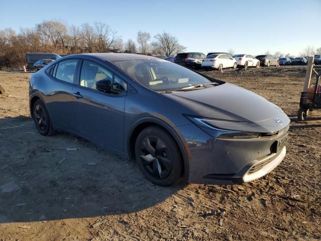 2024 Toyota Prius Prime SE