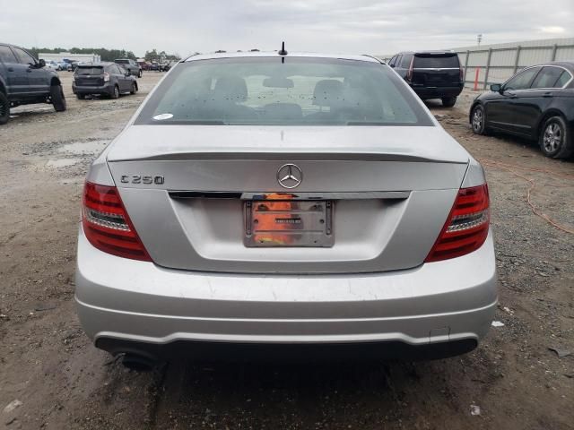 2014 Mercedes-Benz C 250