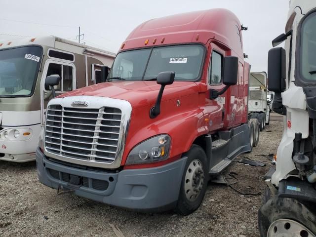 2015 Freightliner Cascadia 125