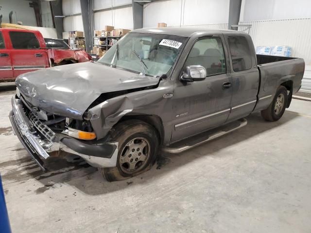 2000 Chevrolet Silverado C1500