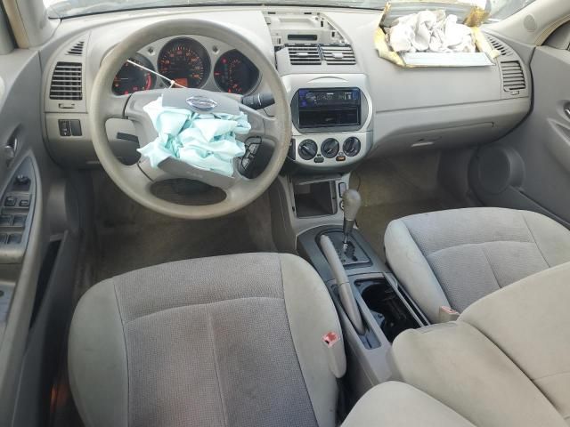 2004 Nissan Altima Base