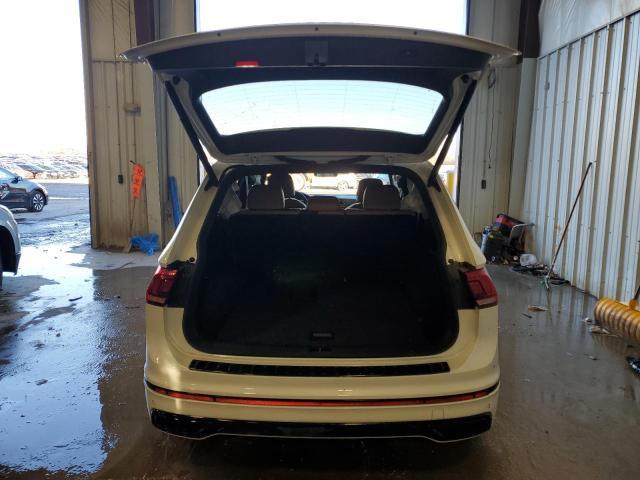 2024 Volkswagen Tiguan se R-line Black