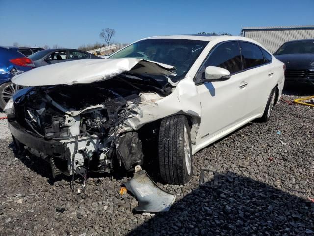 2014 Toyota Avalon Hybrid