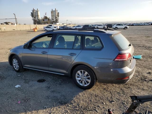 2018 Volkswagen Golf Sportwagen S