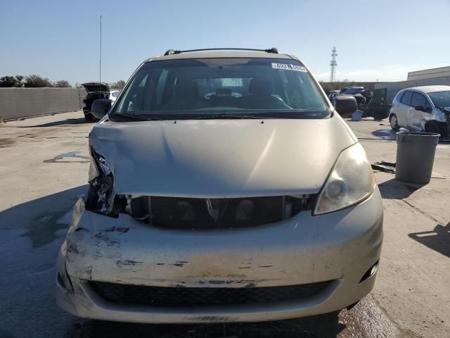 2007 Toyota Sienna CE