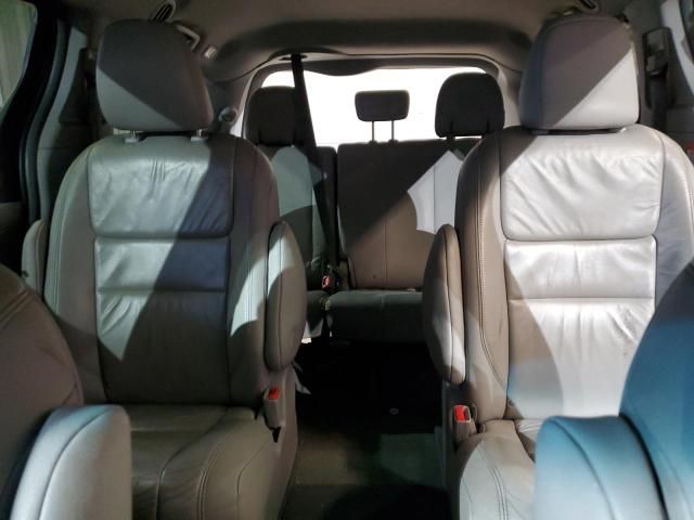 2016 Toyota Sienna XLE