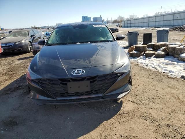 2021 Hyundai Elantra SE