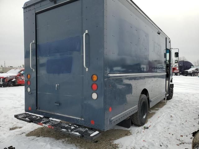 2020 Freightliner Chassis M Line WALK-IN Van