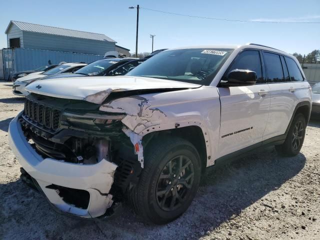 2024 Jeep Grand Cherokee Laredo