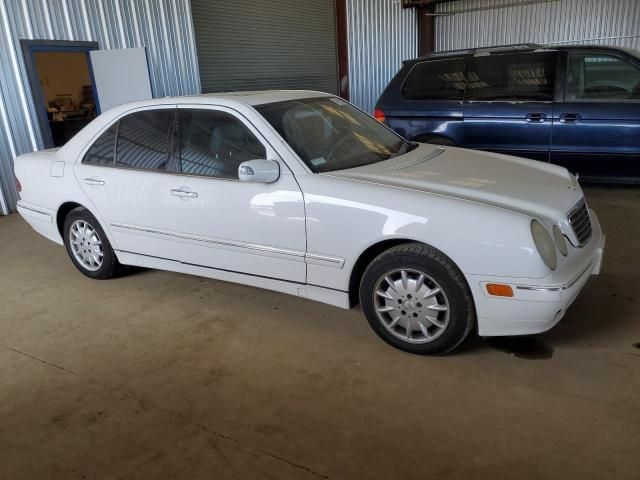 2001 Mercedes-Benz E 320