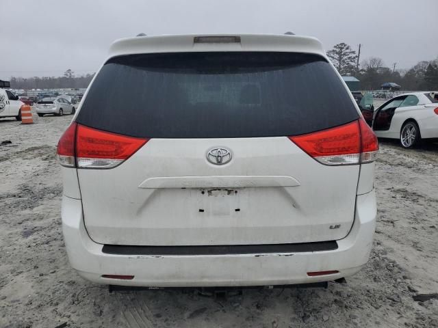 2011 Toyota Sienna LE