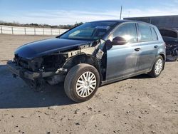 Volkswagen Golf salvage cars for sale: 2010 Volkswagen Golf