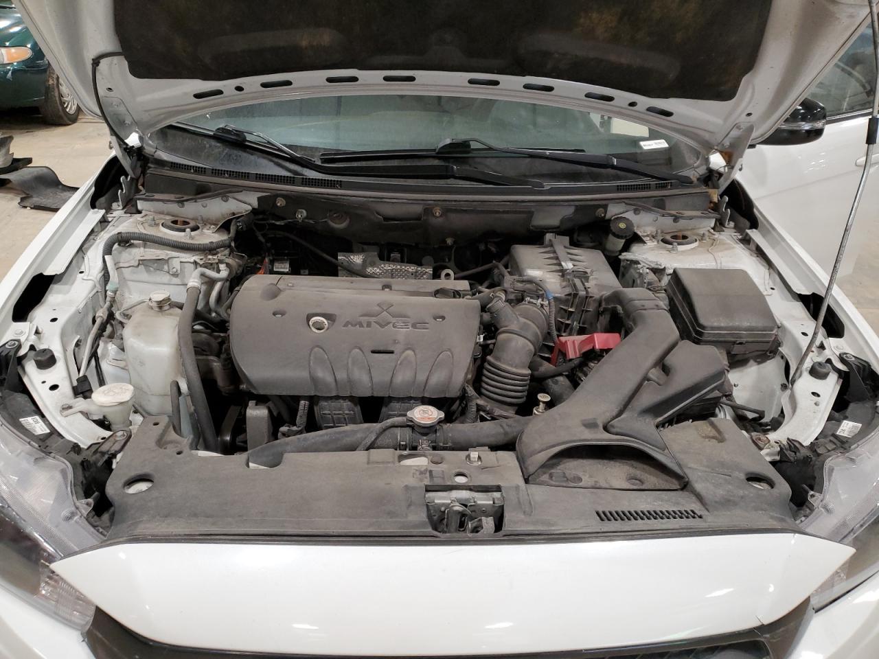 2017 Mitsubishi Lancer es