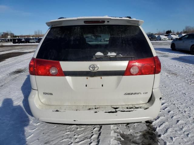 2010 Toyota Sienna CE