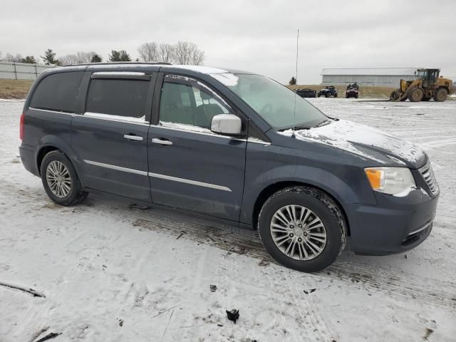 2014 Chrysler Town & Country Touring L