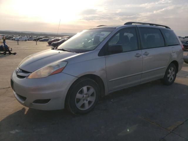 2008 Toyota Sienna CE