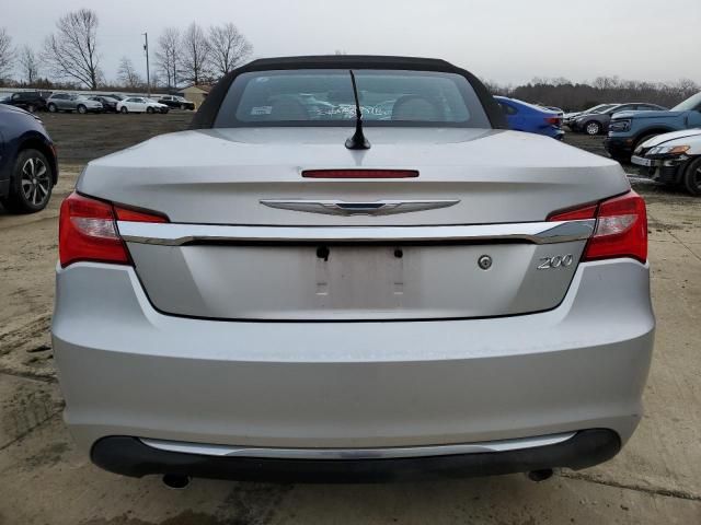 2011 Chrysler 200 Limited