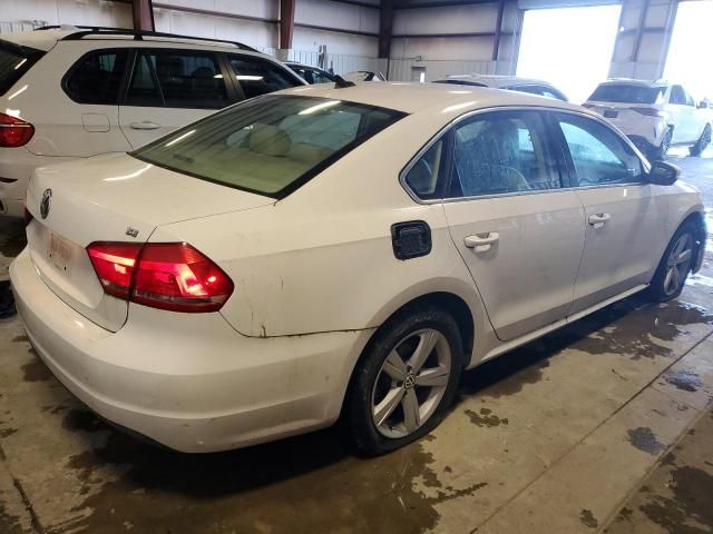 2012 Volkswagen Passat SE