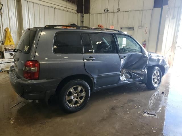 2004 Toyota Highlander Base