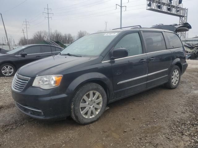 2016 Chrysler Town & Country Touring