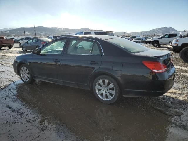 2005 Toyota Avalon XL