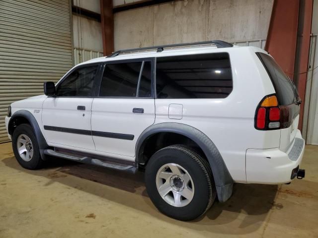 2003 Mitsubishi Montero Sport ES