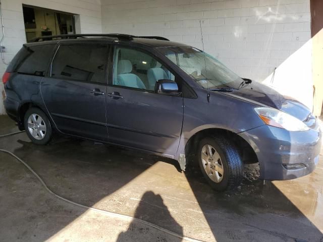 2007 Toyota Sienna CE