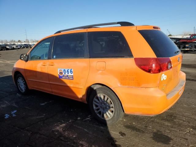 2010 Toyota Sienna CE