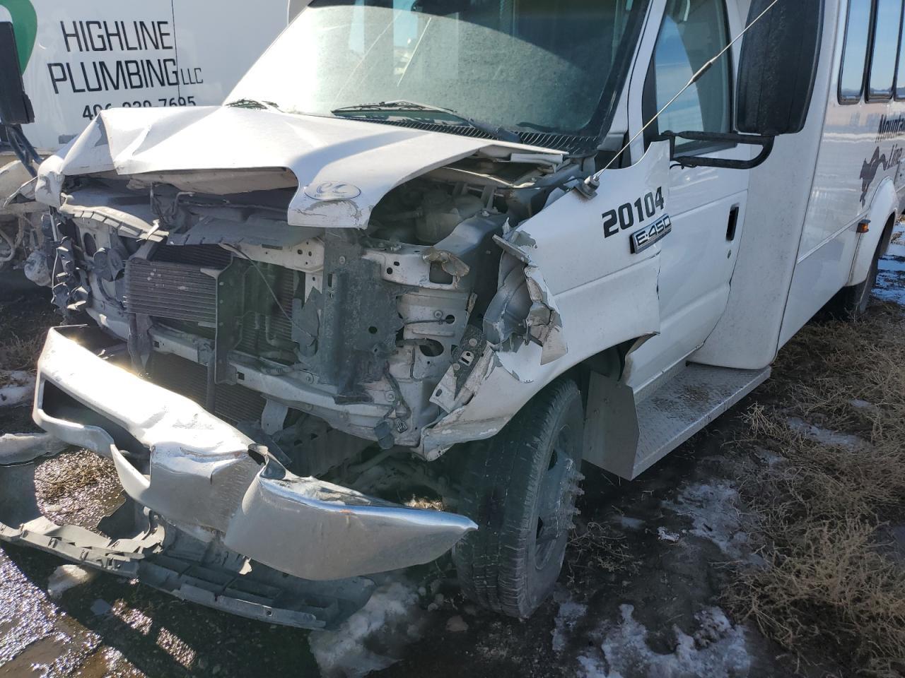 2019 Ford Econoline E450 Super Duty Cutaway van