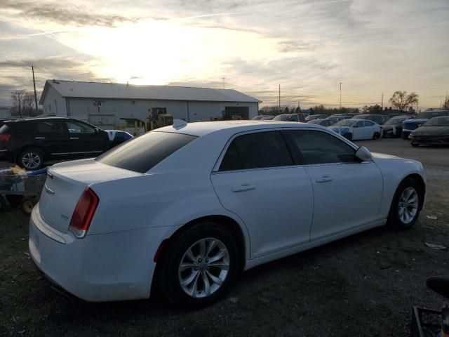 2016 Chrysler 300 Limited