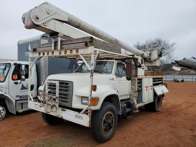 1995 Ford F800